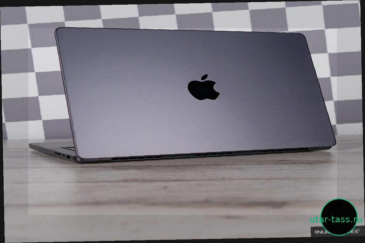 French Days: Apple MacBook Pro 14 (M5, 16 ГБ / 512 ГБ) – Ноутбук с рейтингом 5 звезд за 1549,00 €