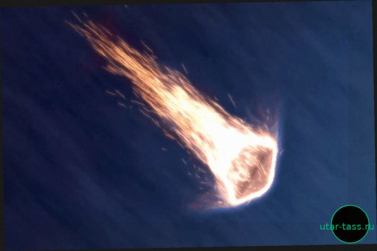 SpaceX готовит дебютный запуск возвращаемой капсулы 'Starfall' 23 июня